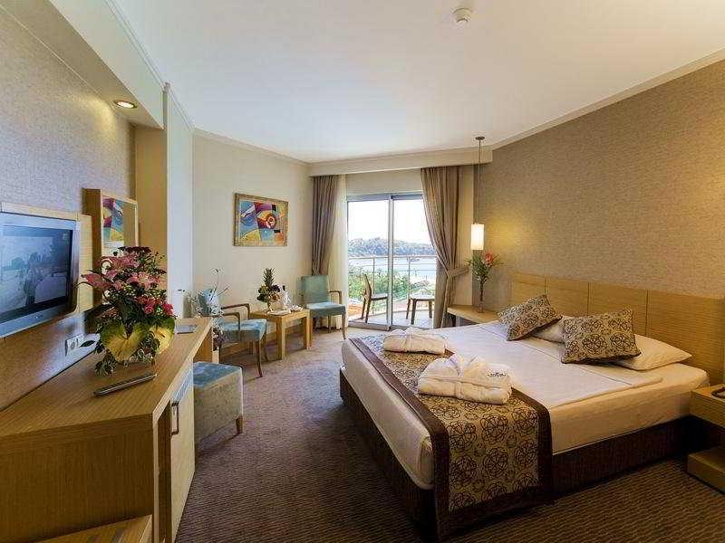 אוקורקאלאר Saphir Resort & Spa מראה חיצוני תמונה