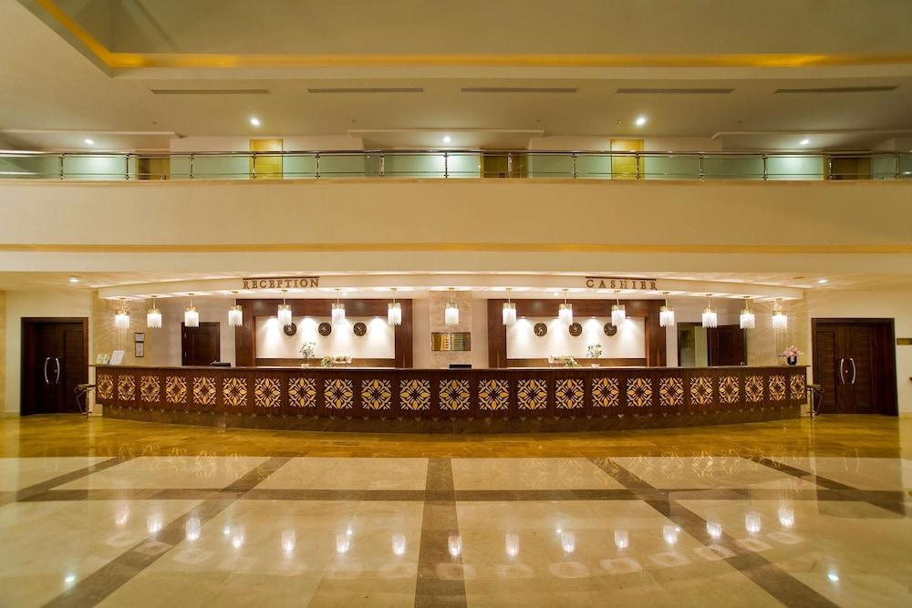 אוקורקאלאר Saphir Resort & Spa מראה חיצוני תמונה