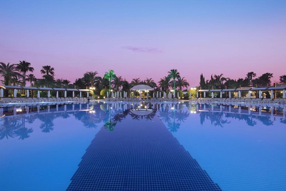 אוקורקאלאר Saphir Resort & Spa מראה חיצוני תמונה